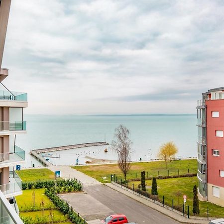 Myflat Coral 61 Luxury Apartment Siófok Exterior foto